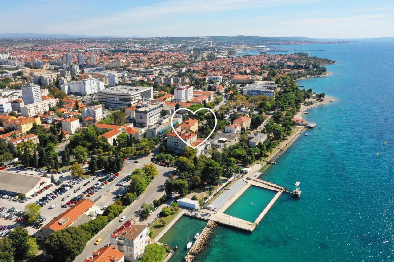 Apartments & Rooms Kolovare Beach, Zadar Bagian luar foto